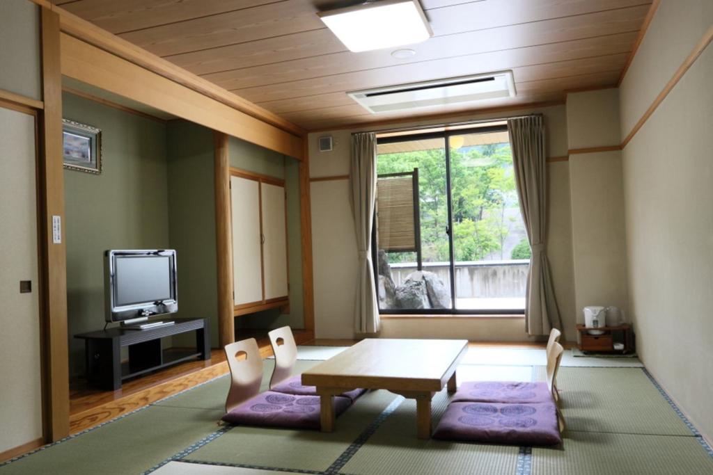 Hotel Ishiuchi Yungparunas Minamiuonuma Zewnętrze zdjęcie