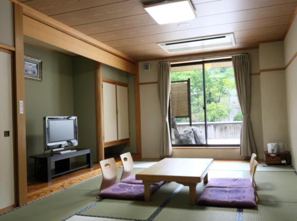 Hotel Ishiuchi Yungparunas Minamiuonuma Zewnętrze zdjęcie